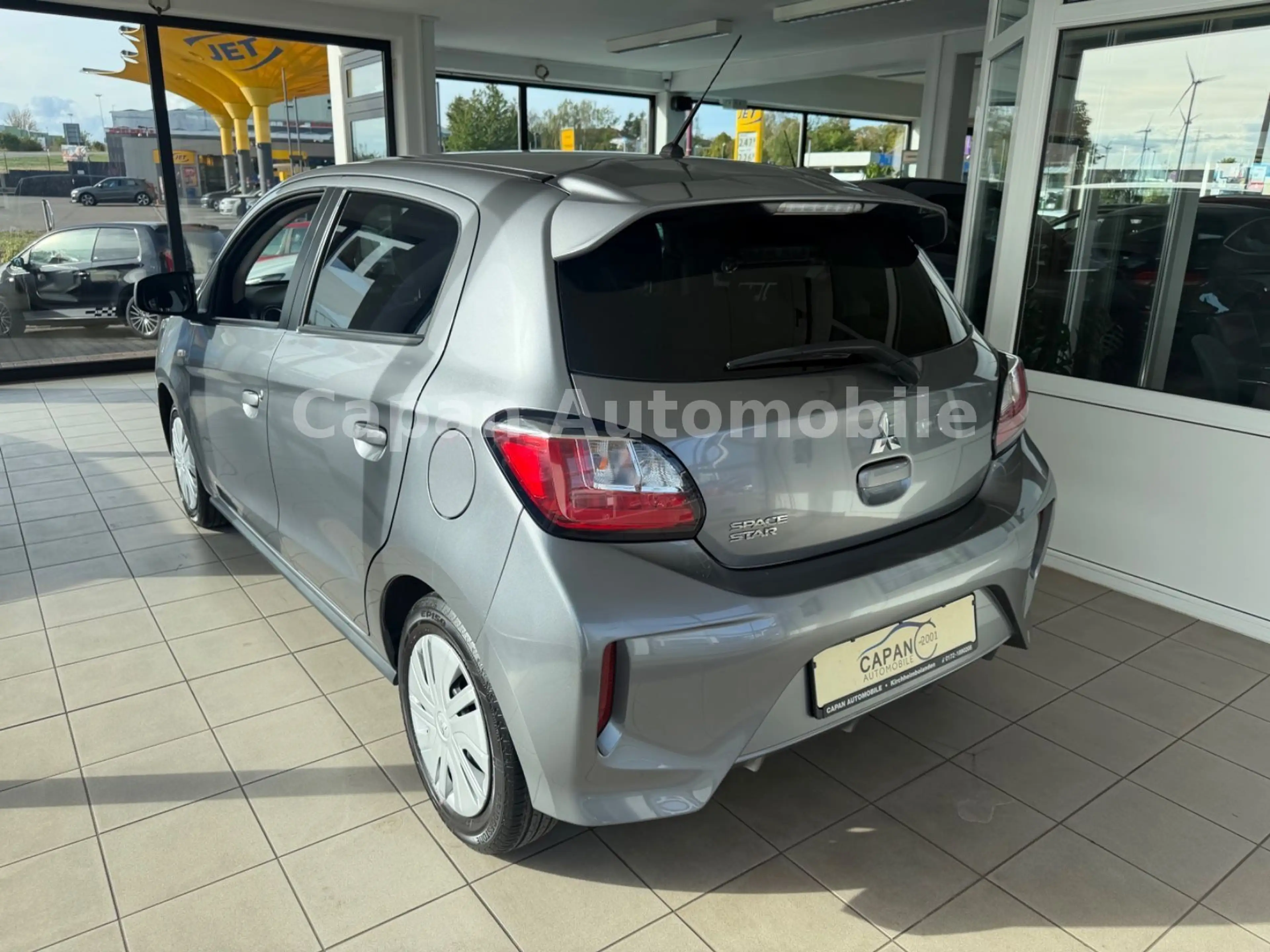 Mitsubishi Space Star Intro Edition+ Scheckheft/Navi/SHZ/E6 — photo 4