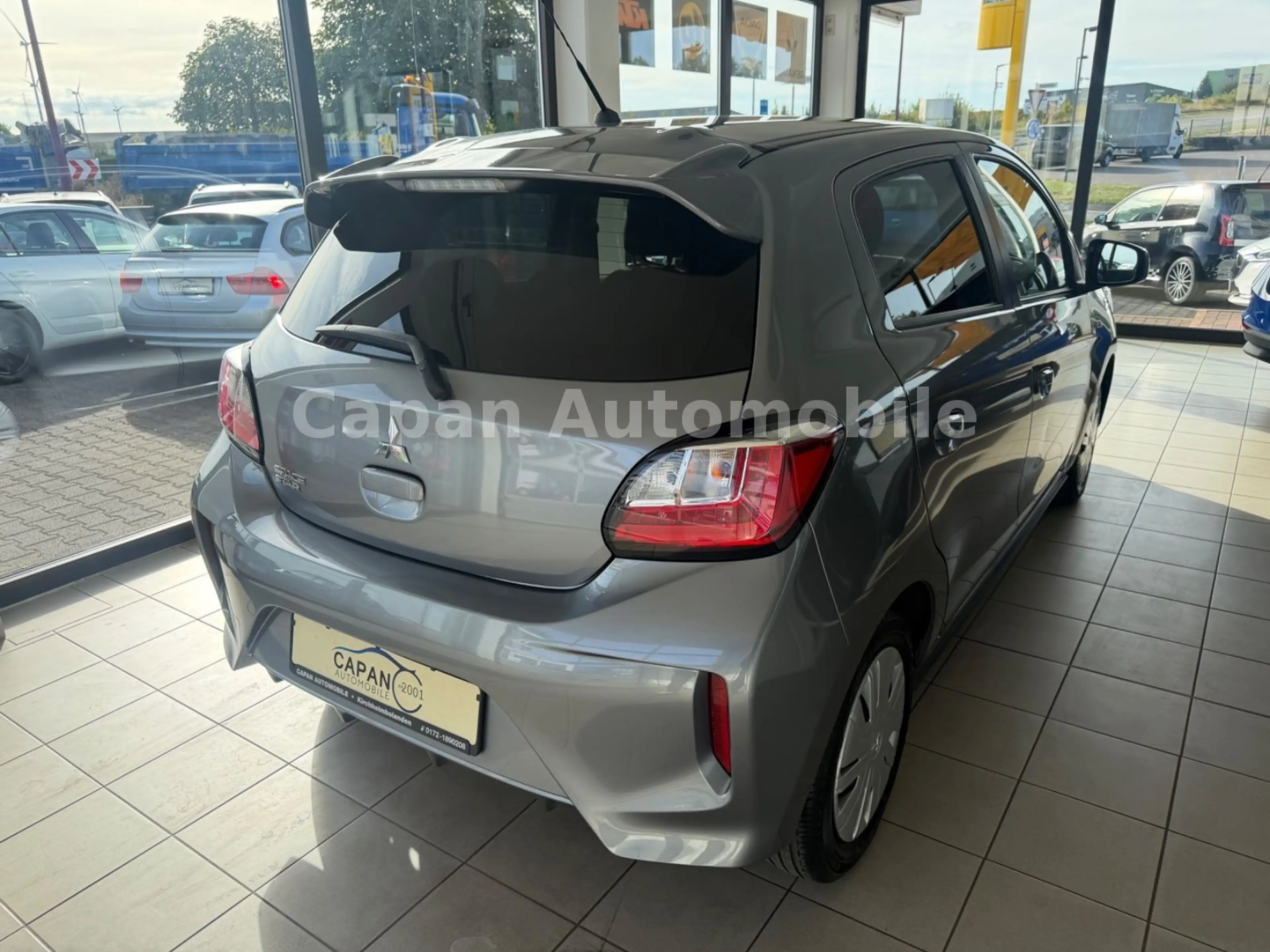 Mitsubishi Space Star Intro Edition+ Scheckheft/Navi/SHZ/E6 — photo 5