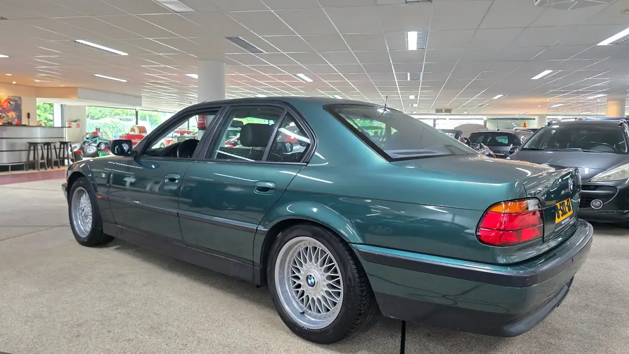 BMW 735 7-serie 735i Executive Nieuwe Apk !! Nieuwstaat!!!, foto 10