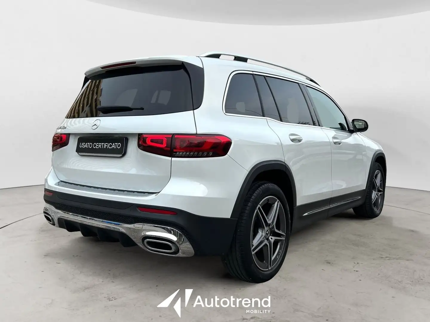 Mercedes-Benz GLB 200 200 d 150 CV Automatica LED Premium Bianco - 2