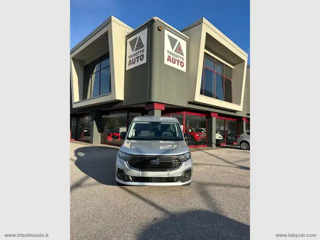 Ford Tourneo Connect 2.0 EcoBlue 122CV Powershift Titanium