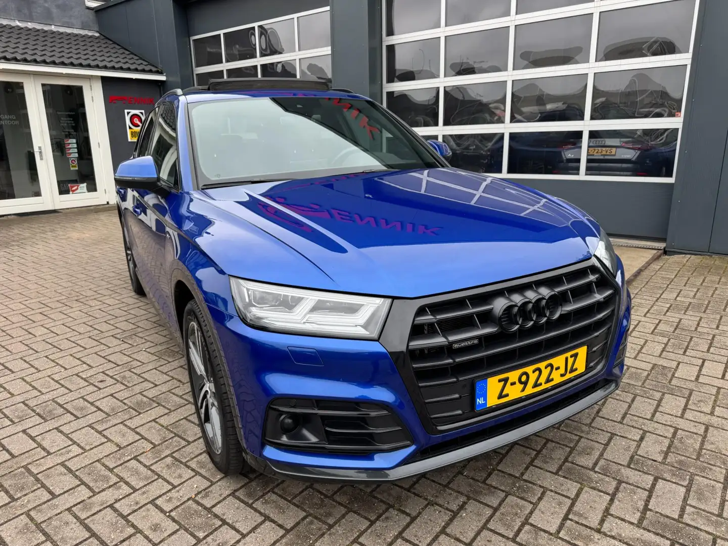 Audi Q5 55 TFSI e quattro Competition S-Line 367PK / Airsu Bleu - 2