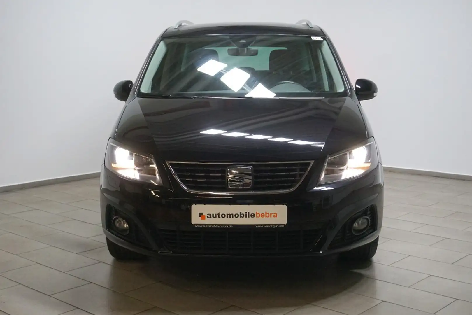 SEAT Alhambra 1.4TSI DSG Xcellence 7-Sitzer AHK Navi Schwarz - 2