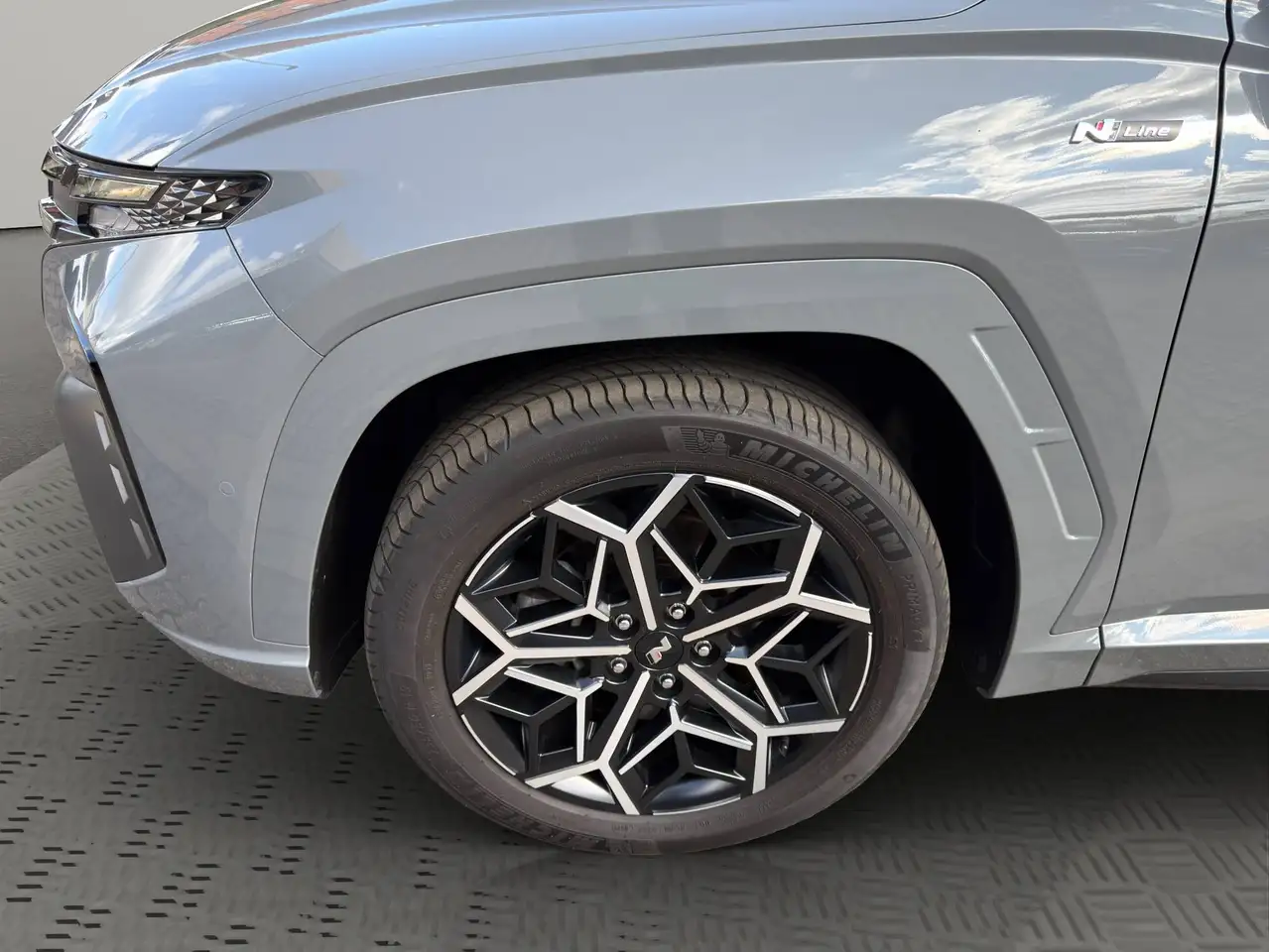 Hyundai TUCSON 1.6 T-GDI PHEV PLUG-IN N LINE + SITZPAKET + ASSISTENZPAKET + ECS + WINTERRÄDER, миниатюра 21