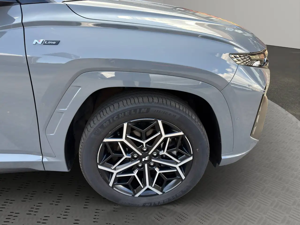 Hyundai TUCSON 1.6 T-GDI PHEV PLUG-IN N LINE + SITZPAKET + ASSISTENZPAKET + ECS + WINTERRÄDER, миниатюра 22