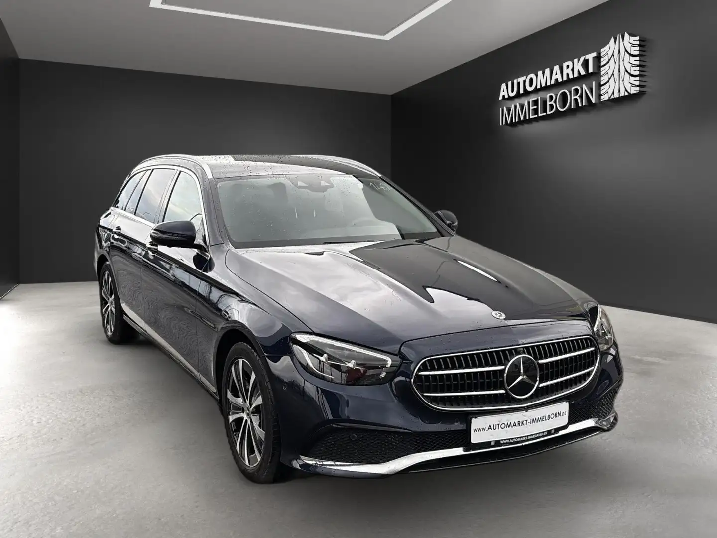 Mercedes-Benz E 300 de Distro*360°*DAB*MBUX*LED*Leder*Navi Kék - 2