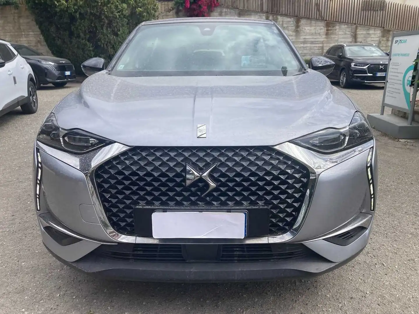 DS Automobiles 3 2ª serie DS 3 Crossback BlueHDi 110 So Chic Grigio - 1