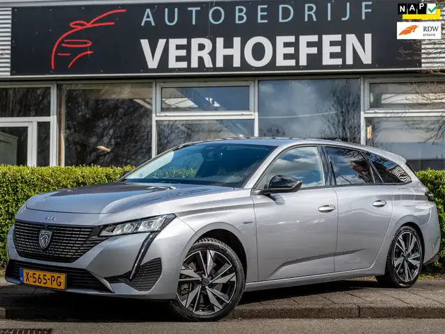 Peugeot 308 SW 1.6 Plug-in Hybrid 180 Allure - AUTOMAAT - APPL