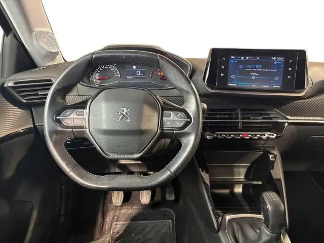 Peugeot 208 view 14
