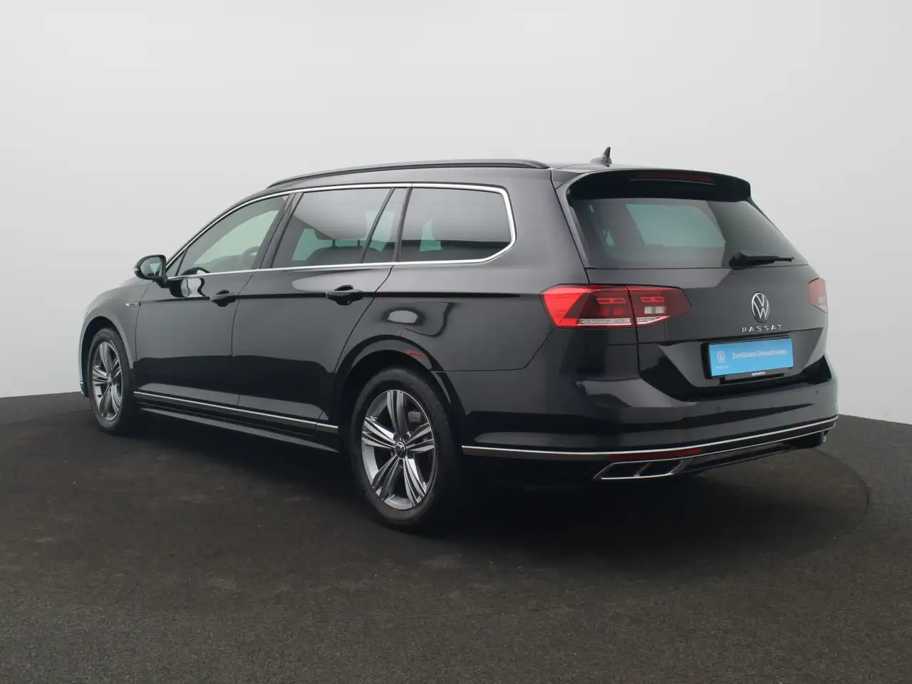 Volkswagen Passat Variant R-Line 1.5TSI DSG / HuD, AHK, LED 6