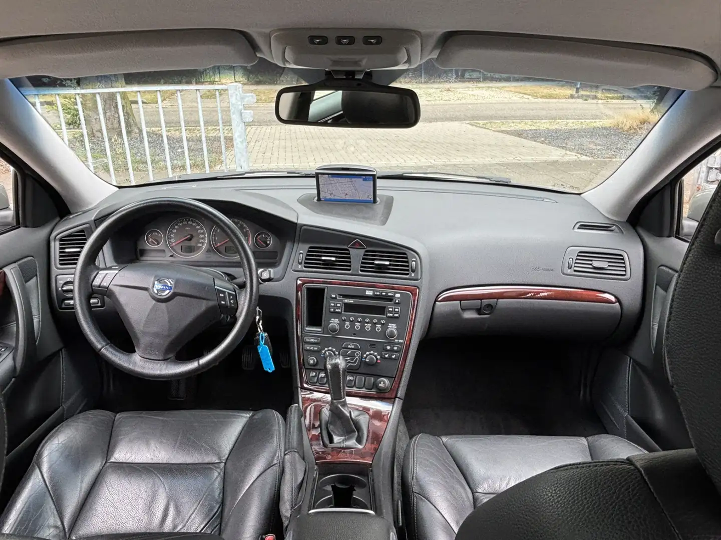 Volvo S60 2.4 Summum RTI Xenon adaptief BTW voordeel €375,- Vert - 2