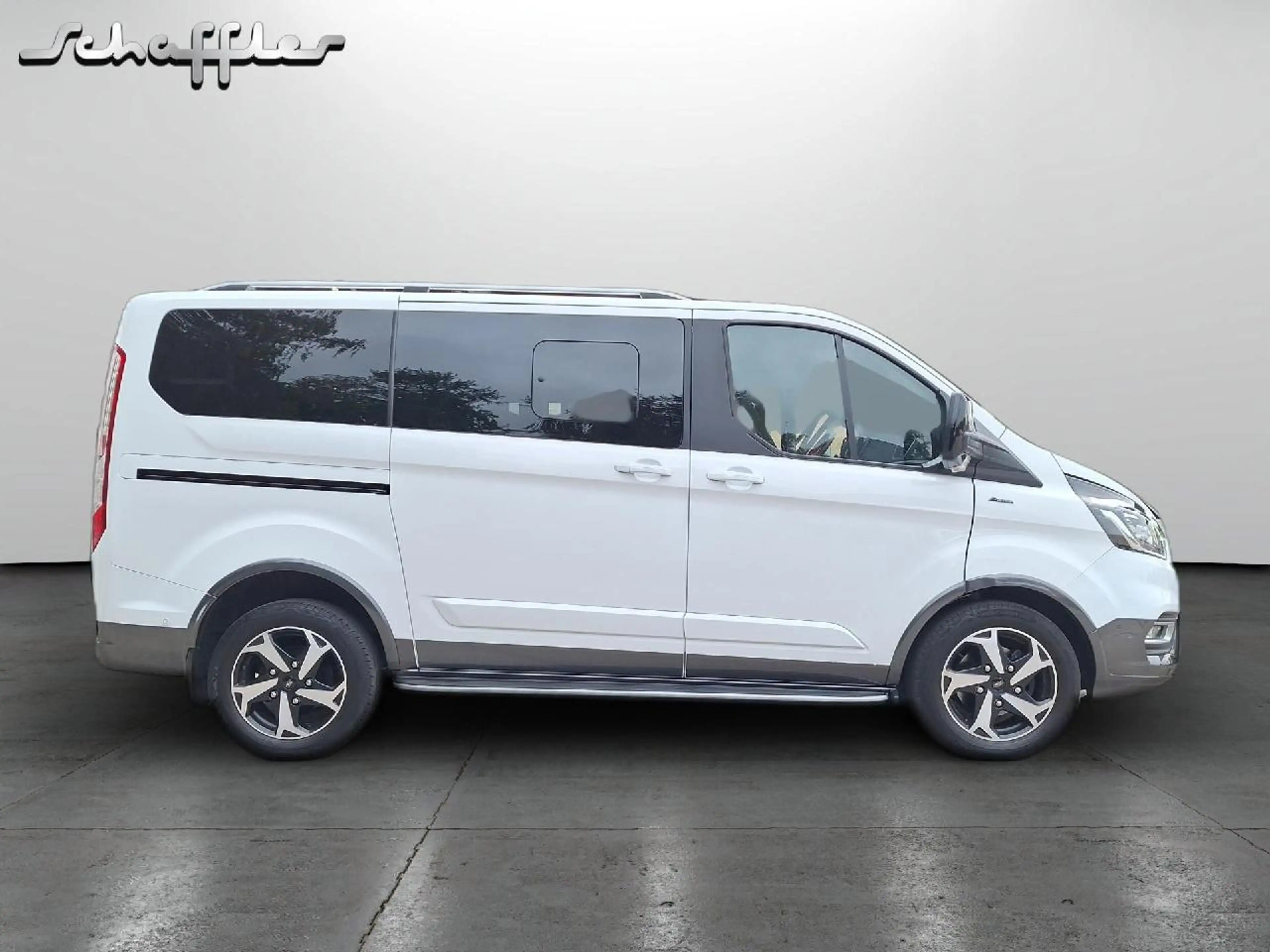 Ford Tourneo Custom 320 L1 Tourneo Custom Active — photo 8