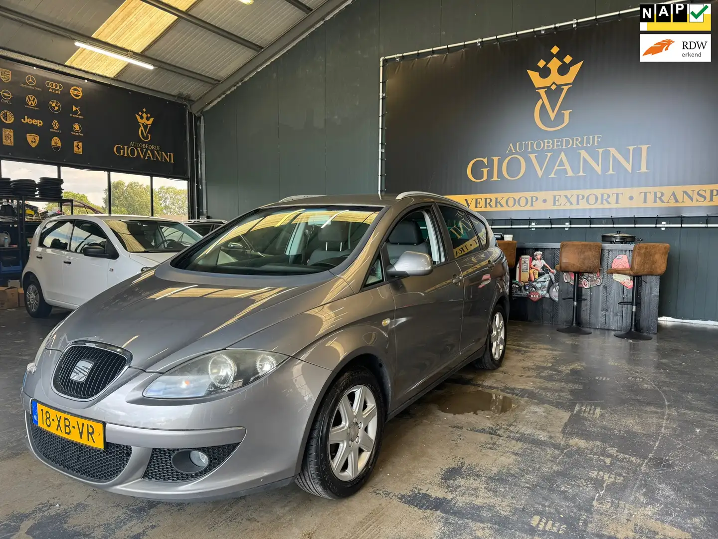 SEAT Altea XL 1.6 Stylance inruilen is mogelijk Gris - 1