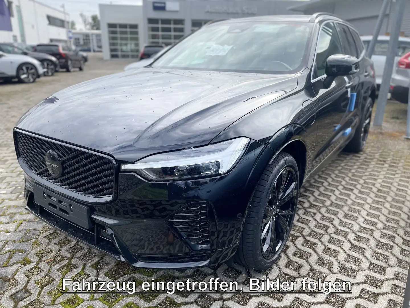 Volvo XC60 T6 AWD Plug-In Hybrid ULTRA Black Edition26 Negro - 1