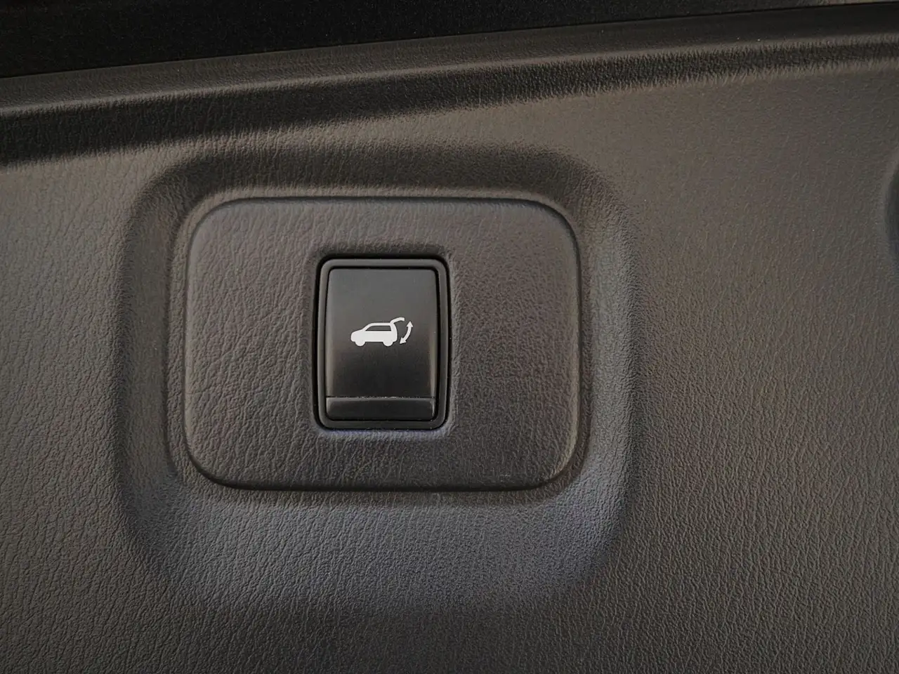 Nissan Pathfinder снимка Nissan Pathfinder