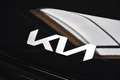 Kia EV3 81,4 kWh 204pk GT-PlusLine STAAT IN BESTELLING Schwarz - thumbnail 13