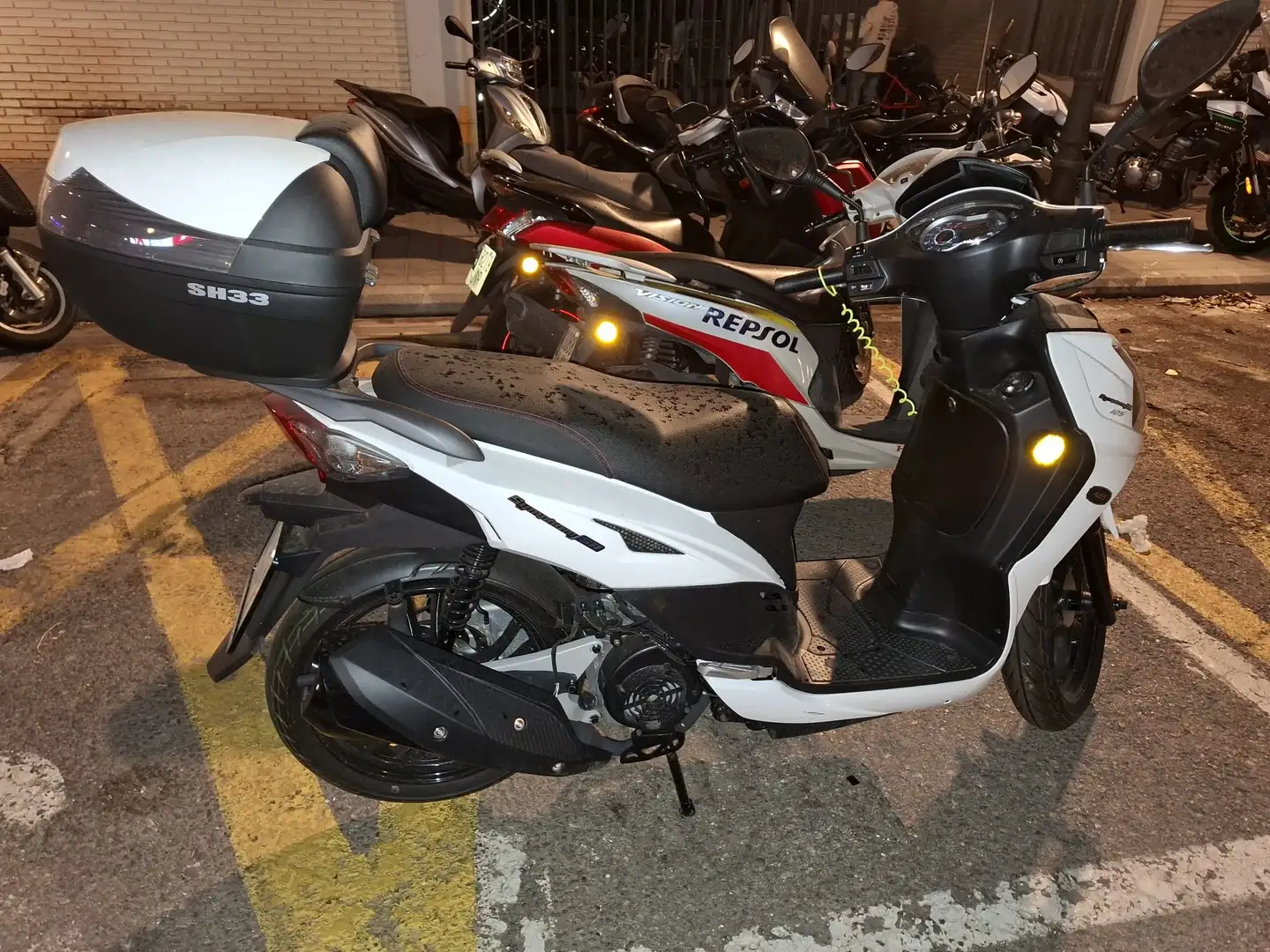 SYM Symphony 125 SR ABS Blanco - 1
