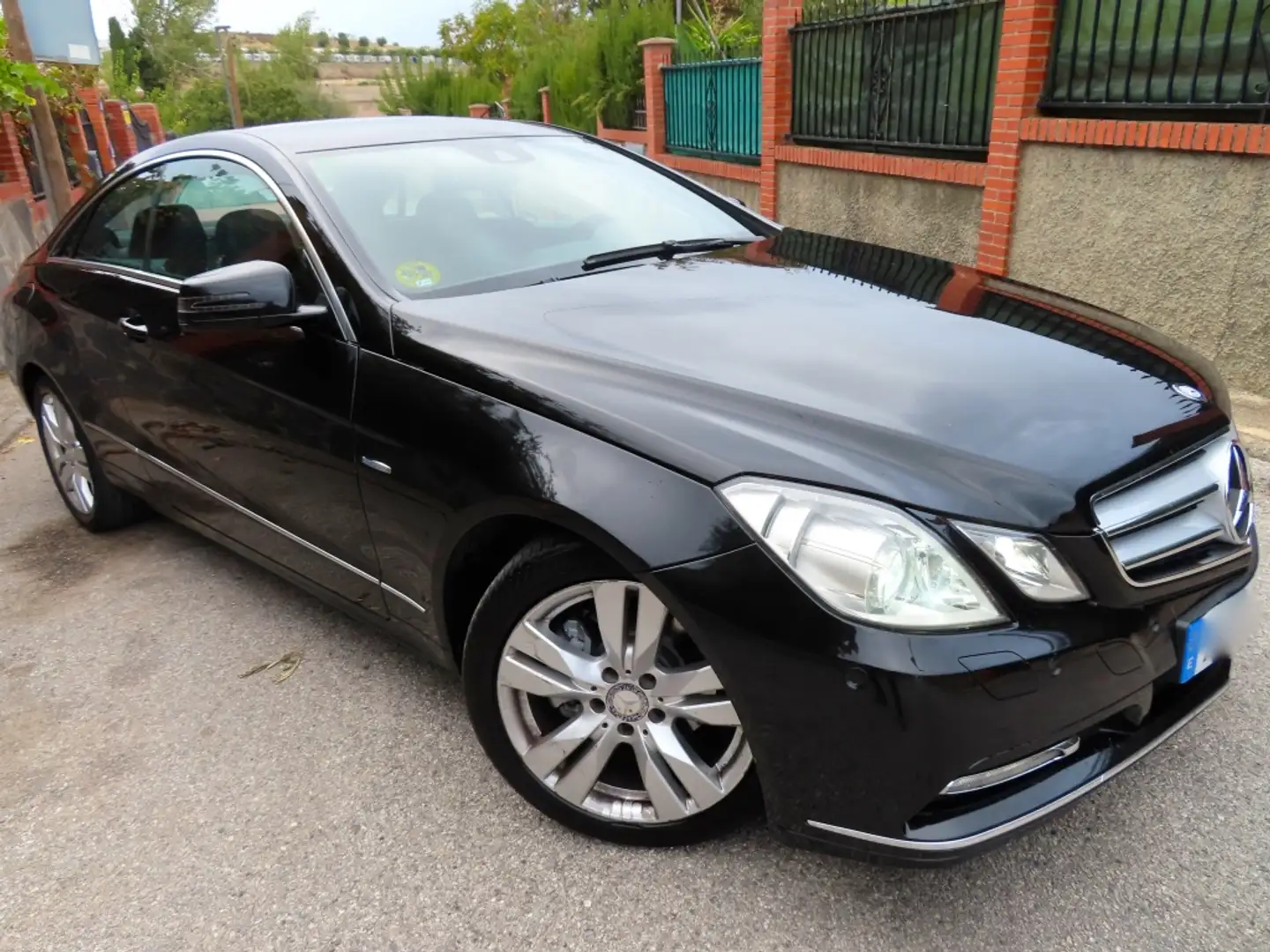 Mercedes-Benz E 220 Coupé 220CDI BE Negro - 2