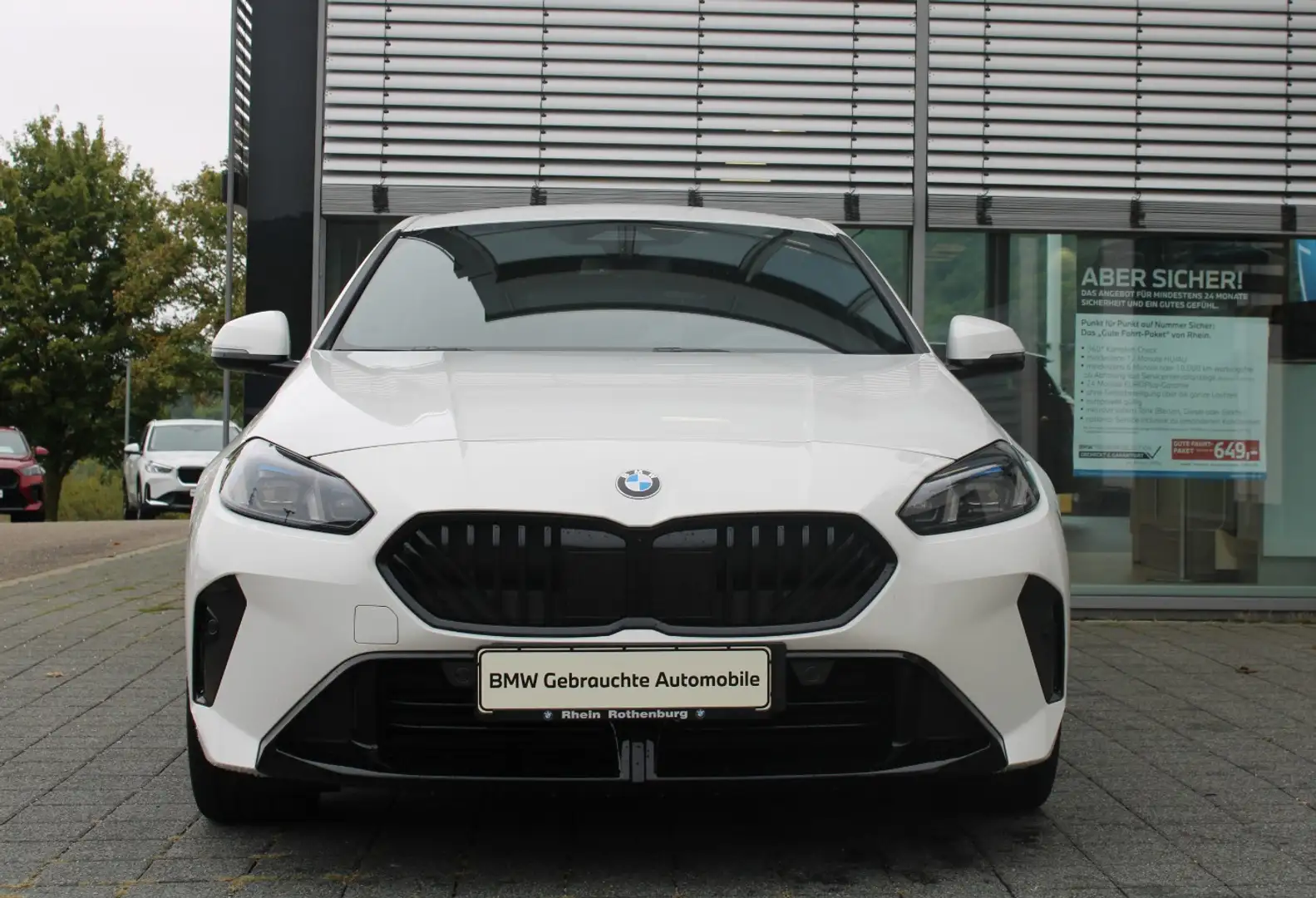 BMW 120 i M Sport Pro HeadUp AHK Kamera Live Navi LED Weiß - 2