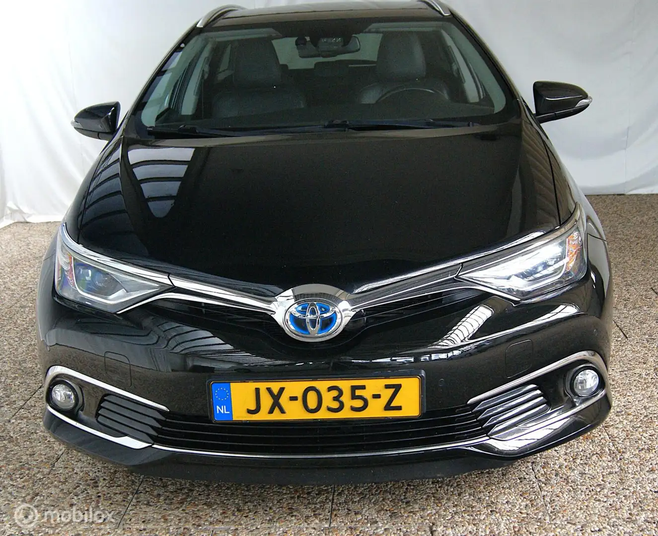 Toyota Auris 1.8 Hybrid Business Pro Zwart - 2
