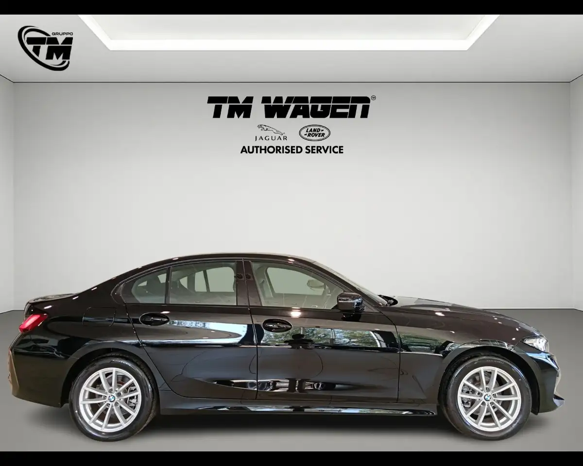 BMW 318 Serie 3(G20/1-80/1) 318i berlina restyling benzina, миниатюра 5