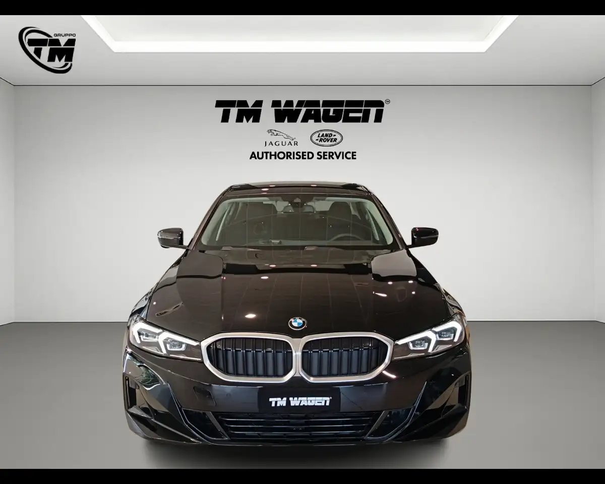 BMW 318 Serie 3(G20/1-80/1) 318i berlina restyling benzina, миниатюра 2