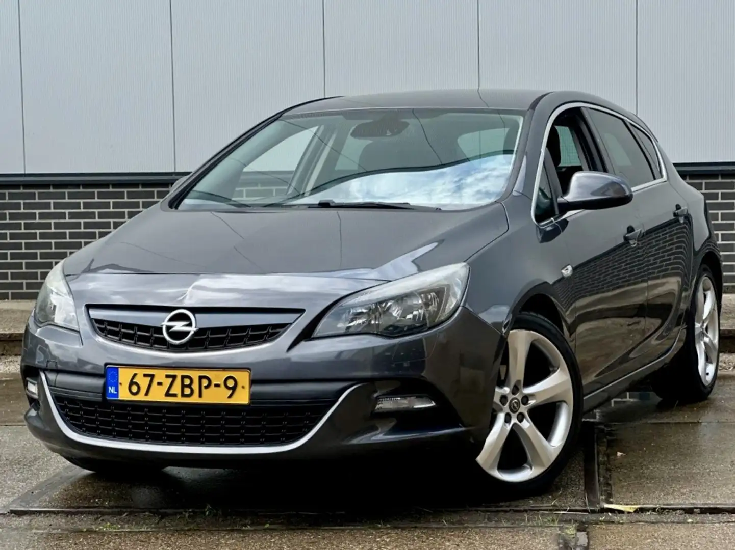Opel Astra 1.4 Turbo GT |Clima |CruiseC |Nieuwe APK Grey - 1
