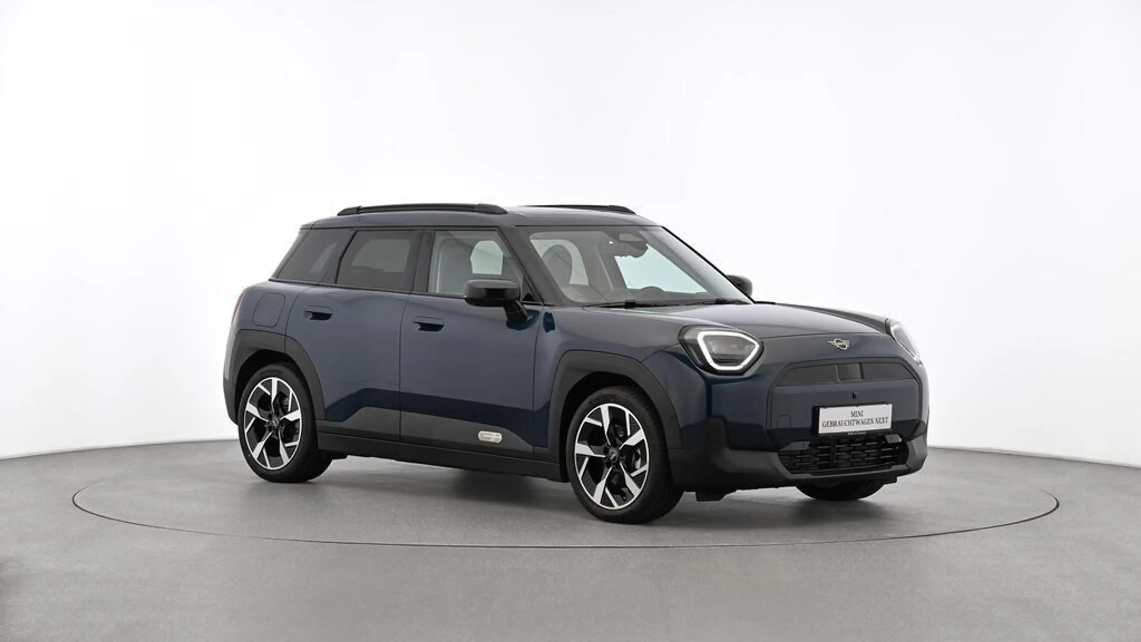 MINI Aceman E J05 HC0