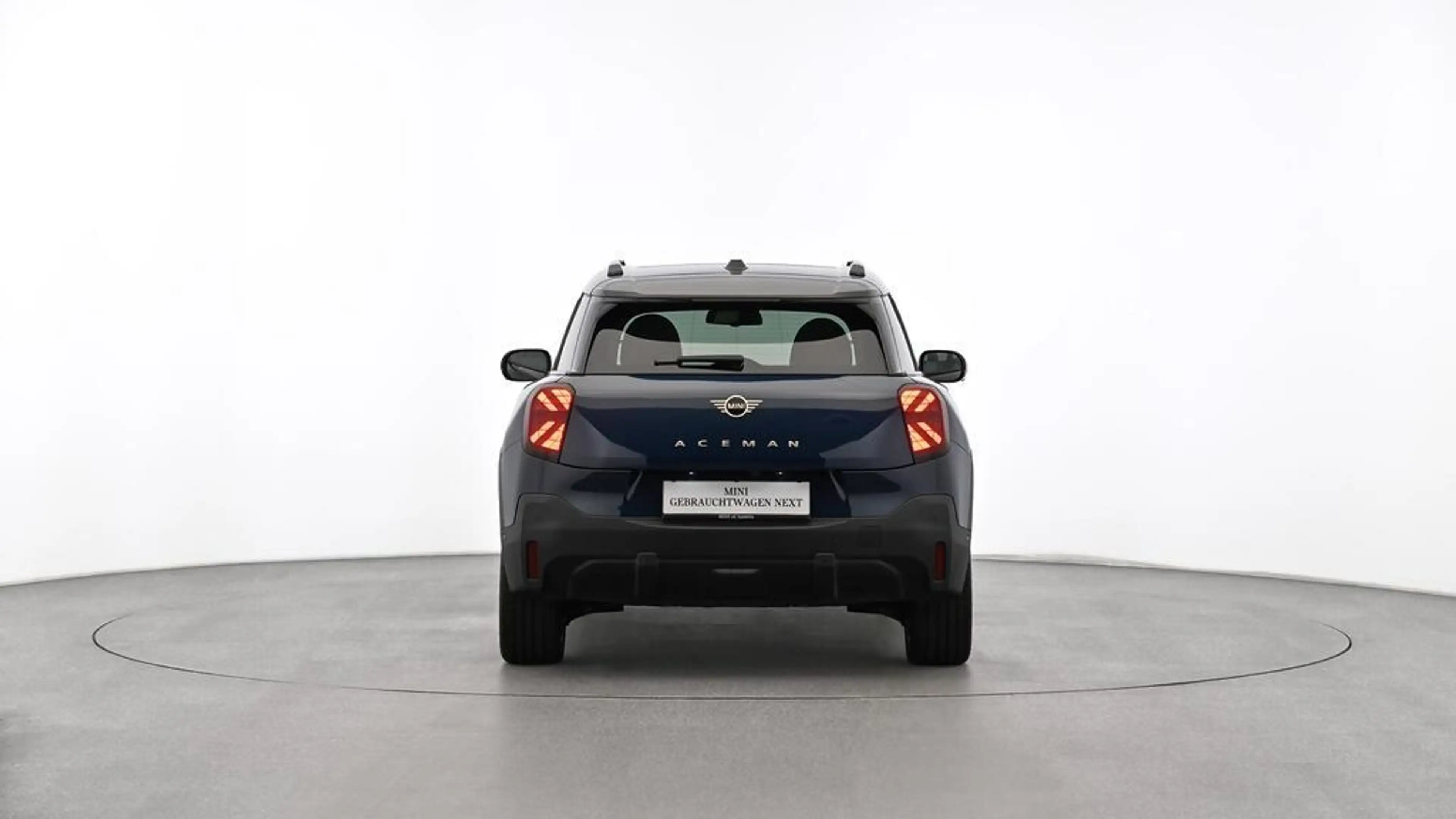 MINI Aceman E J05 HC0 — photo 8