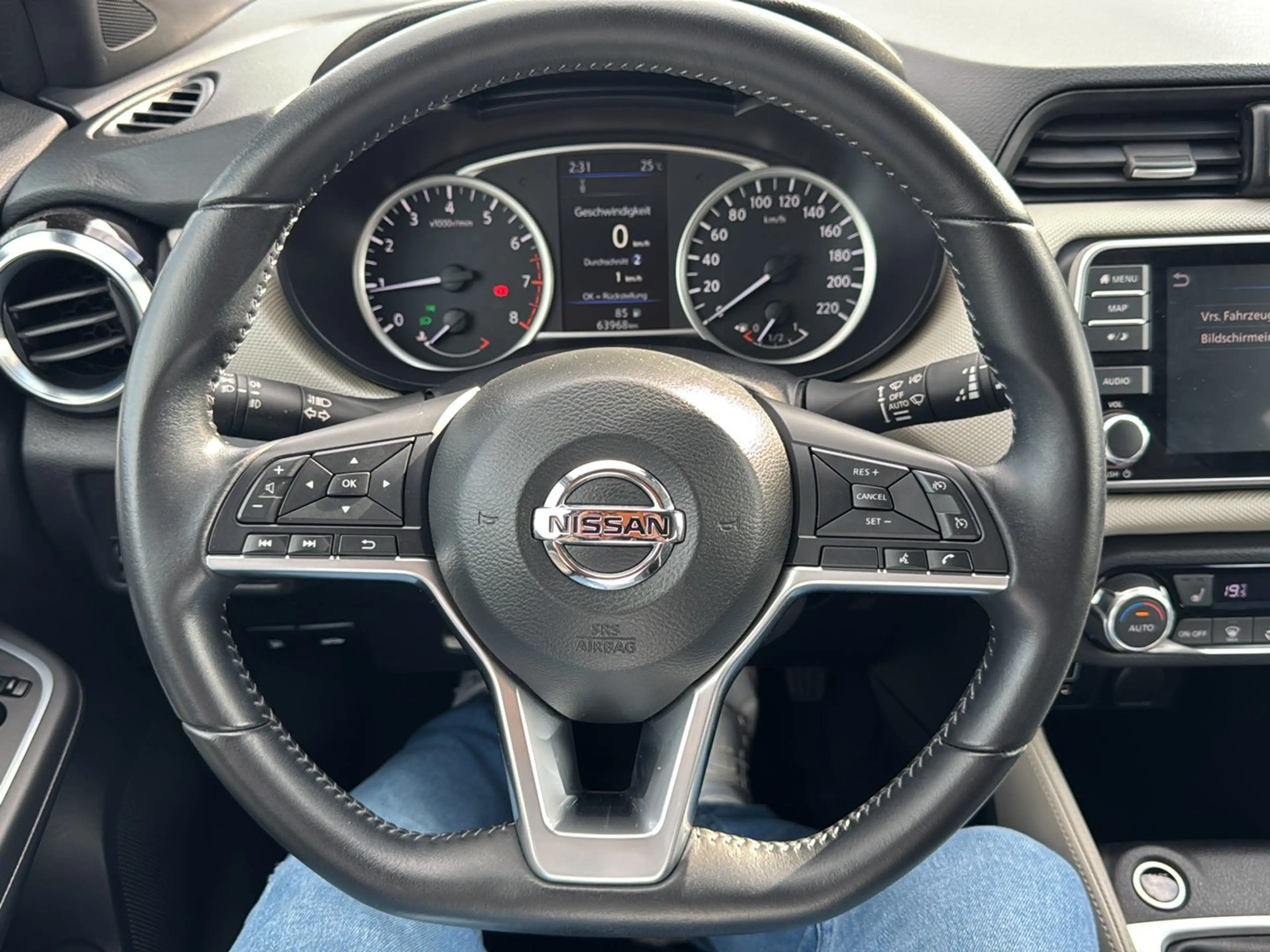 Nissan Micra N-Connecta — photo 14