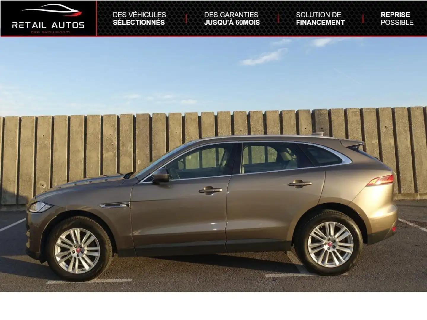 Jaguar F-Pace 2.0D 180ch Portfolio 4x4 BVA8 Gris - 2
