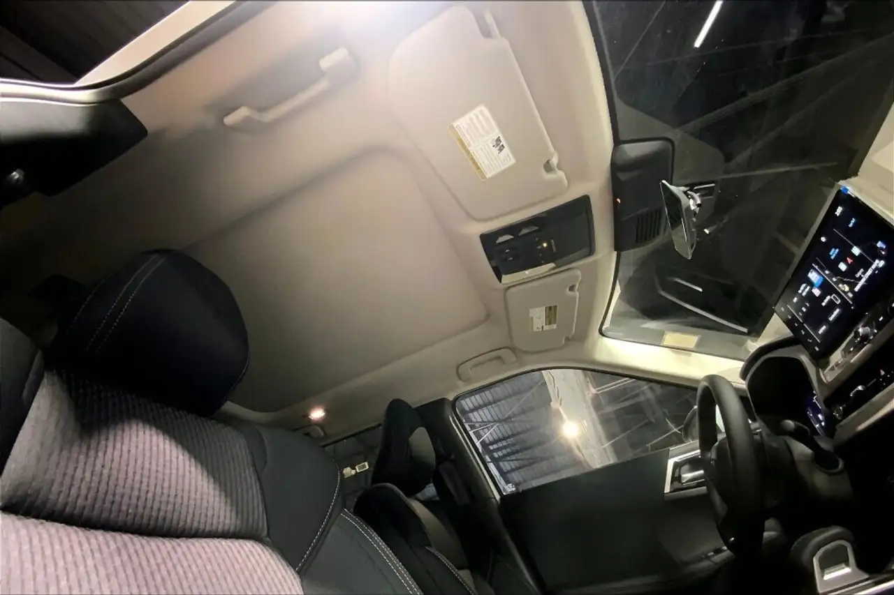 Mitsubishi Outlander снимка Mitsubishi Outlander