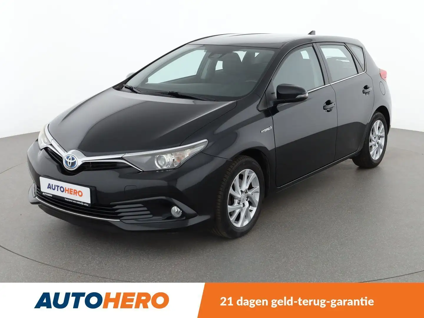 Toyota Auris 1.8 Hybrid Edition-S Zwart - 1