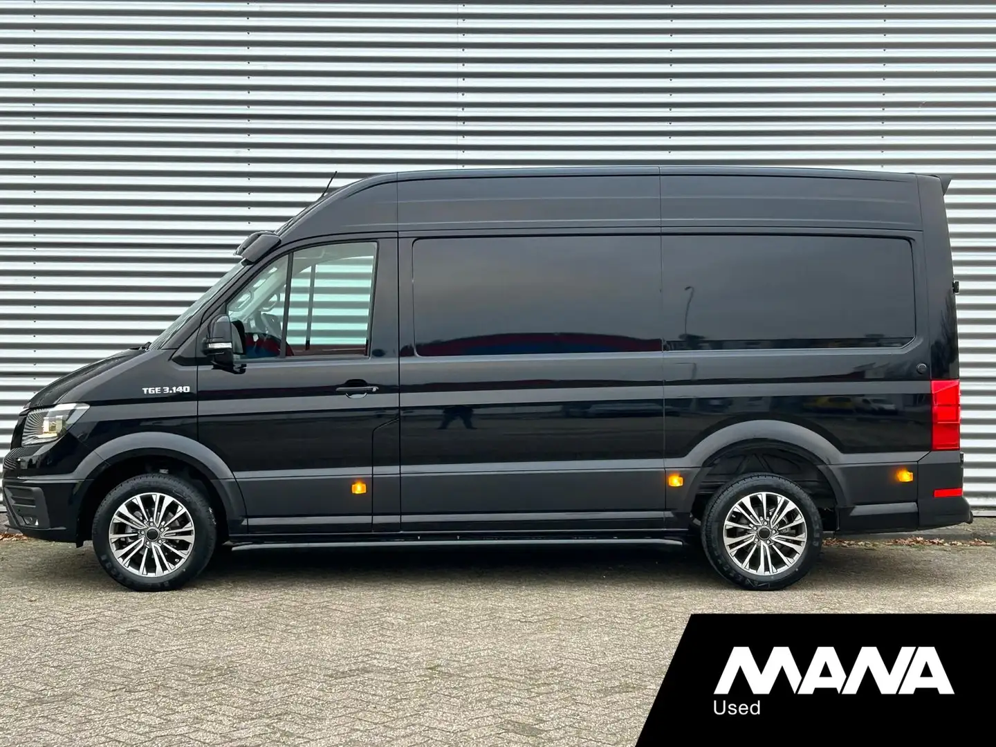 MAN TGE 3.140 L3H3 Automaat 140PK Zwart Black Lion Cruise Schwarz - 2