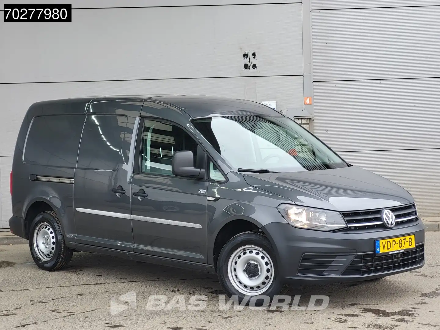 Volkswagen Caddy 75pk L2H1 Airco Cruise Euro6 L2 4m3 Airco Cruise c Grijs - 2