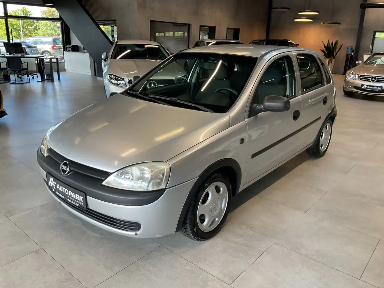 Opel Corsa 1.0 Alu Klima TÜV 05/2028 100tkm, foto 1