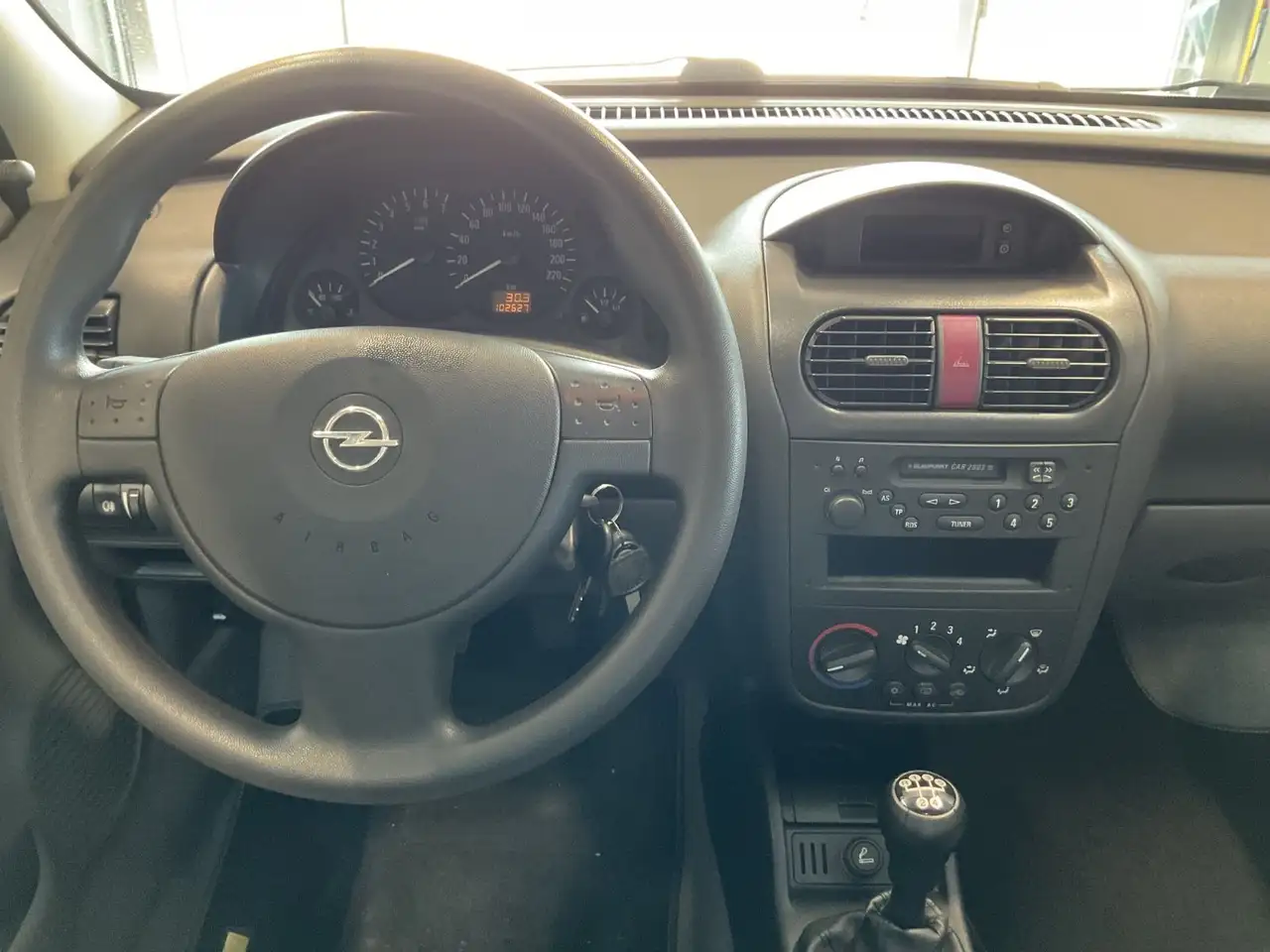 Opel Corsa 1.0 Alu Klima TÜV 05/2028 100tkm, foto 11