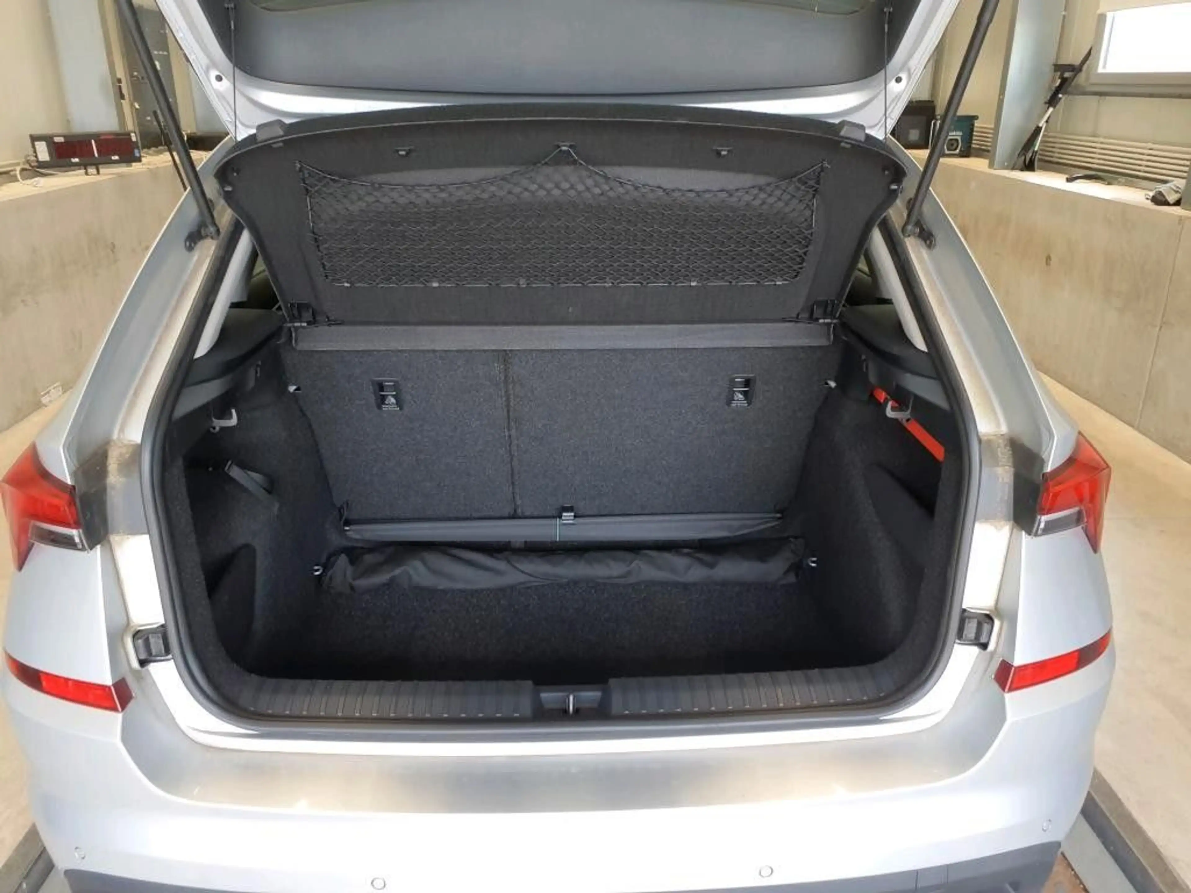 Skoda Kamiq Style  LED Navigation — photo 10