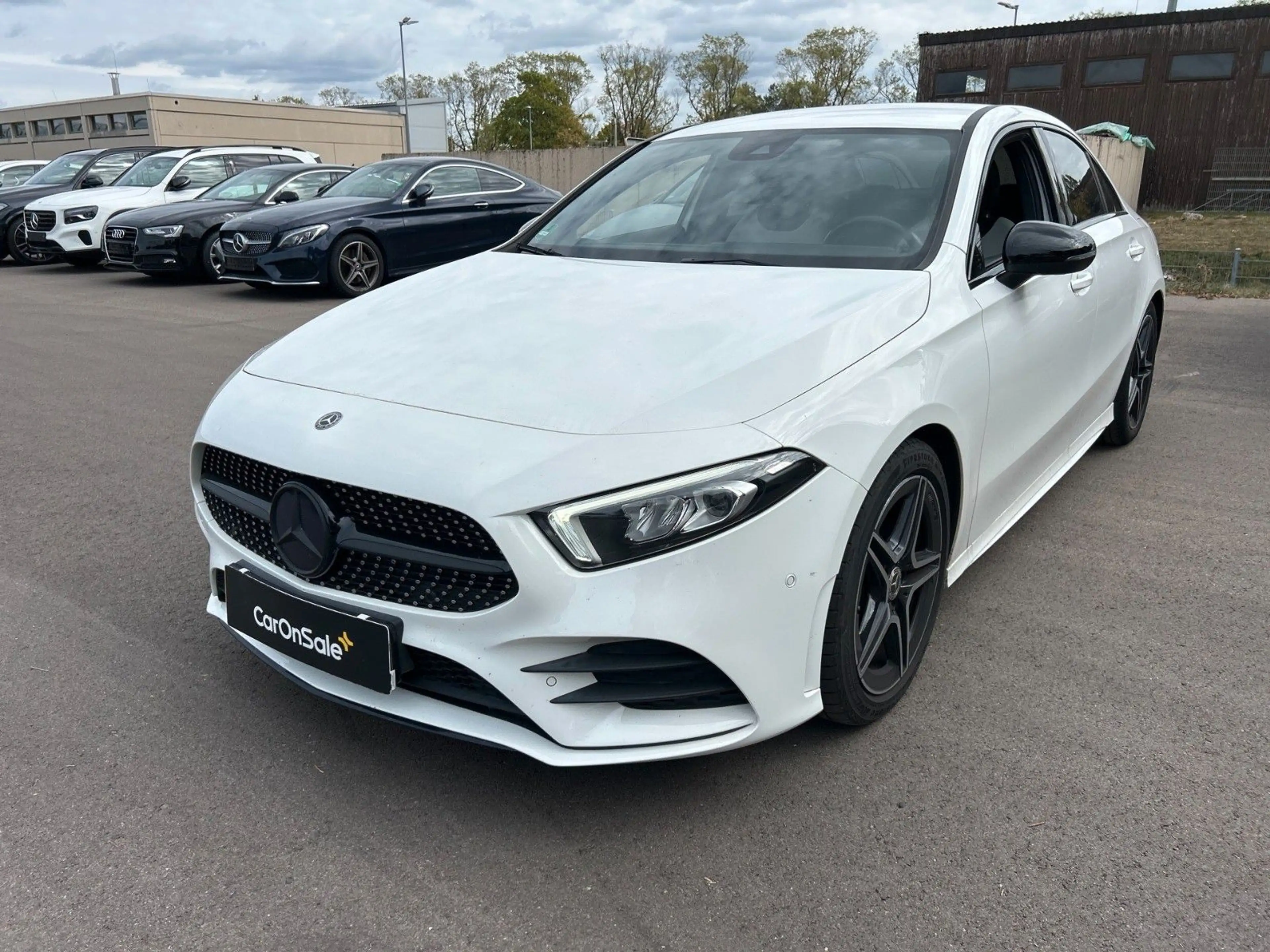 Mercedes-Benz A 200 A Limousine AMG*kamera*Leder*