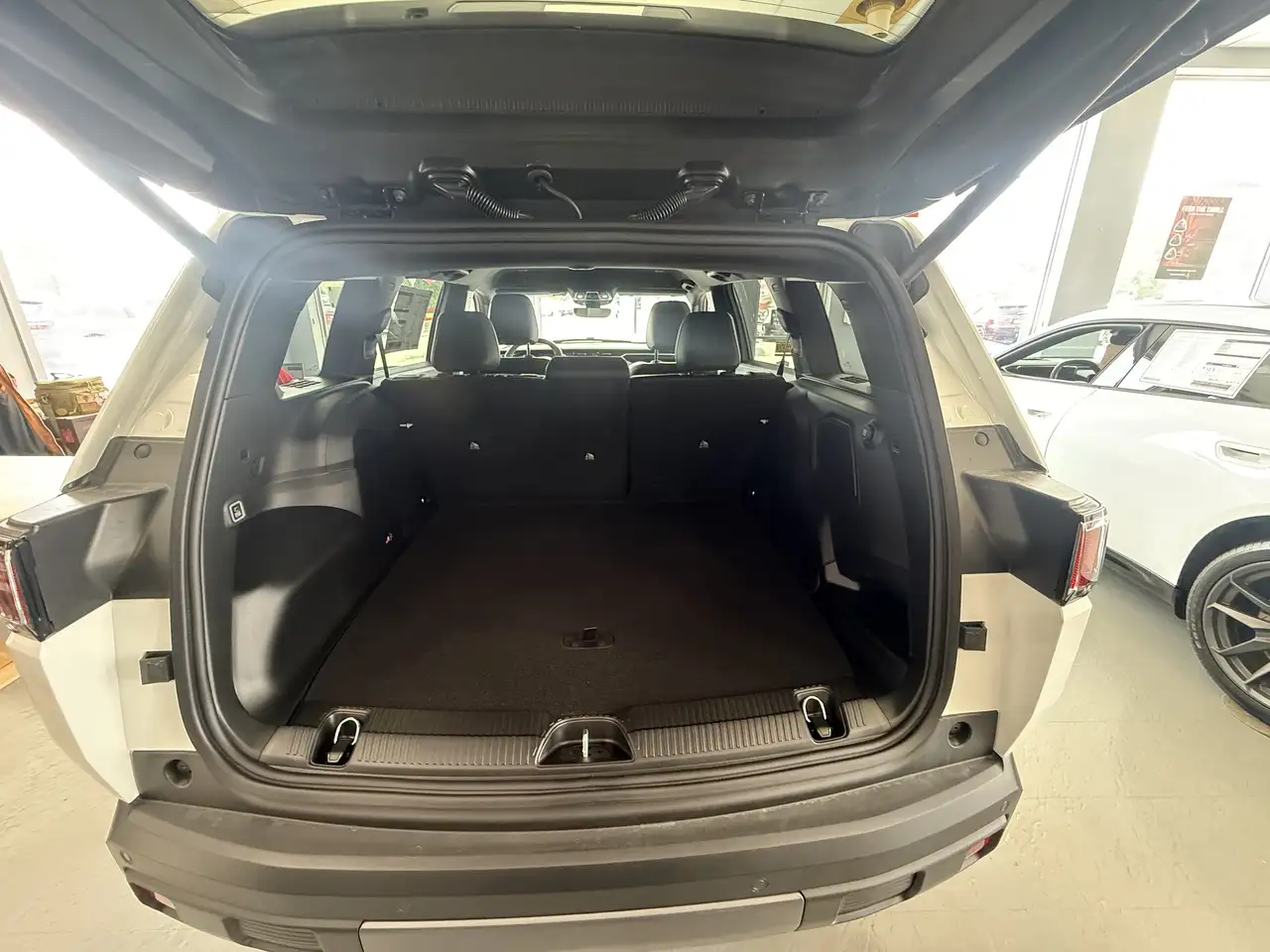 Jeep Cherokee photo Jeep Cherokee