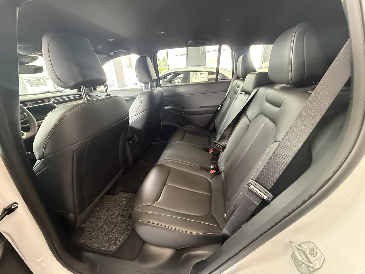 Jeep Cherokee photo Jeep Cherokee