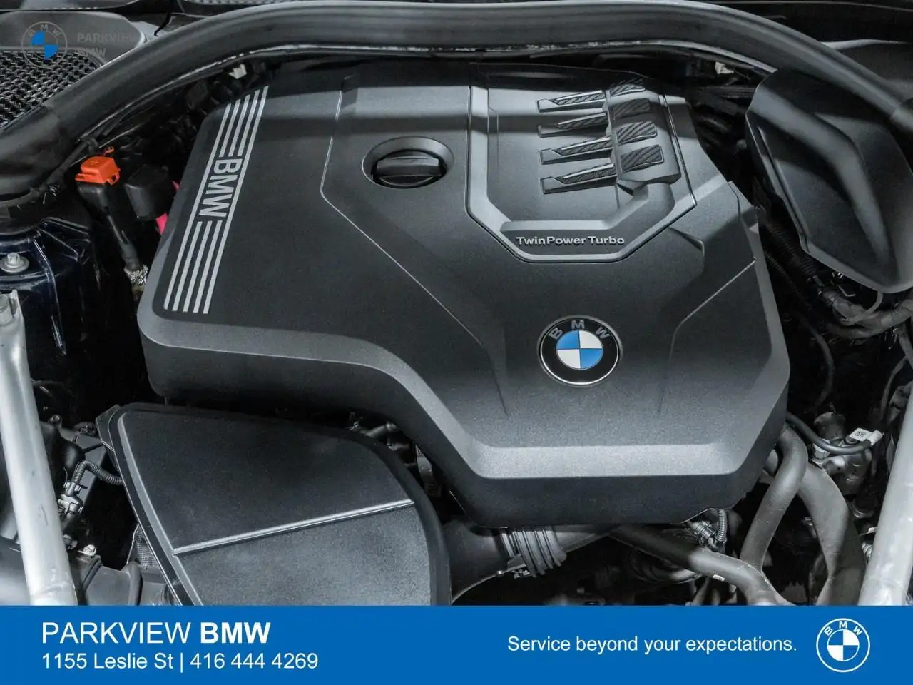 BMW 5 Series снимка BMW 5 Series