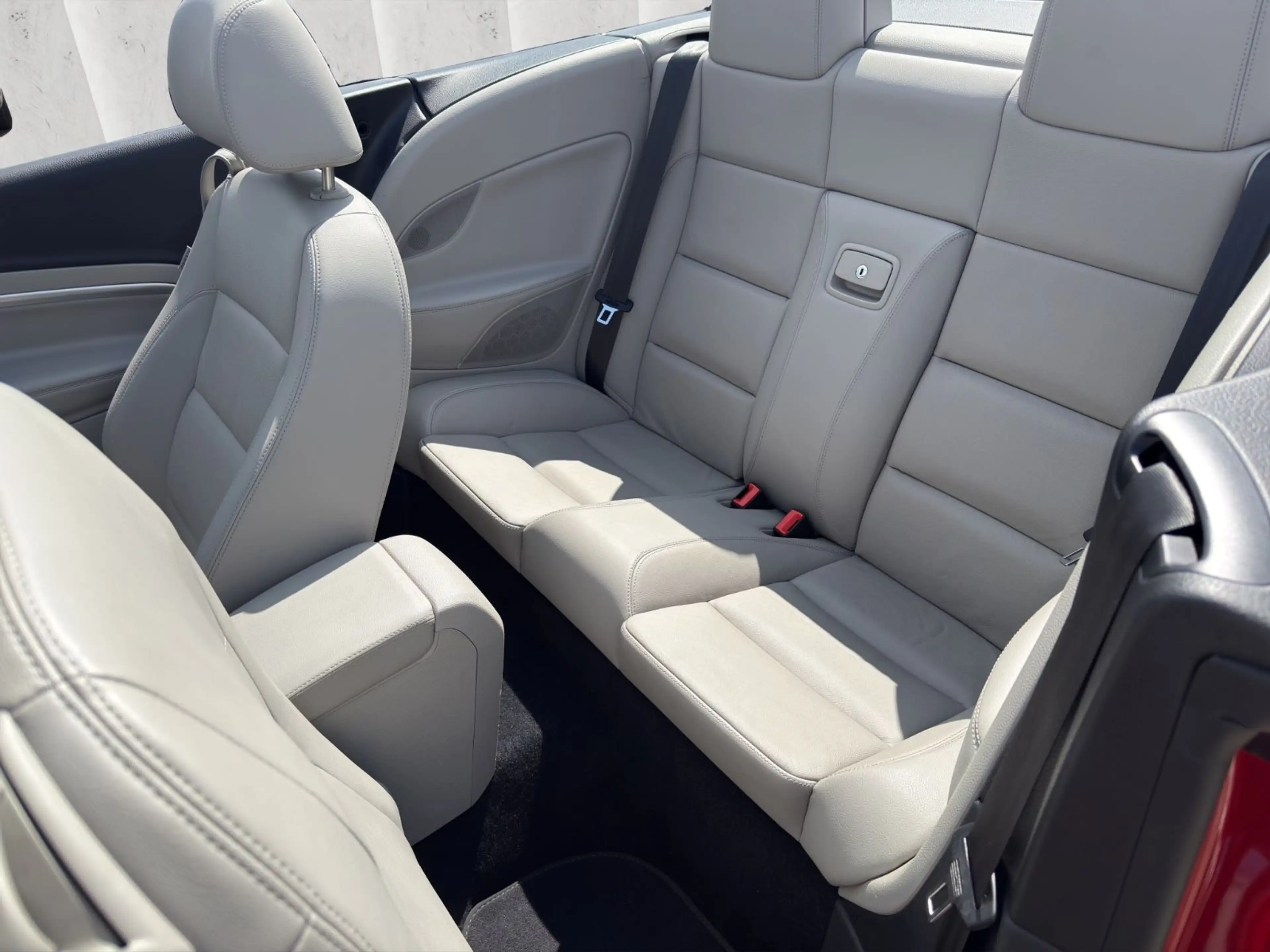 Volkswagen Eos Basis*Navi*Leder*PDC*1.Hand — photo 13