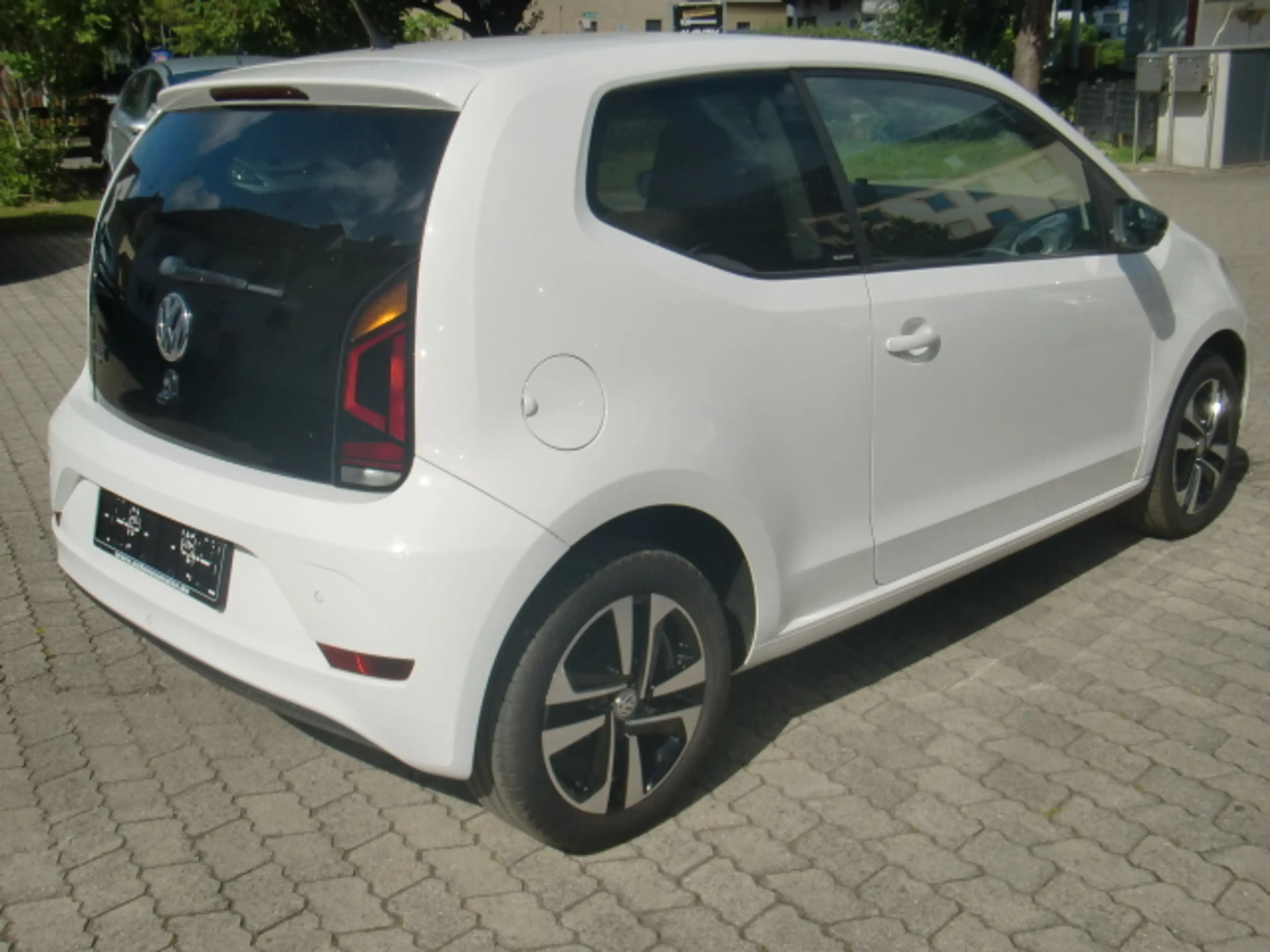 Volkswagen up! IQ DRIVE Start-Stop — photo 3