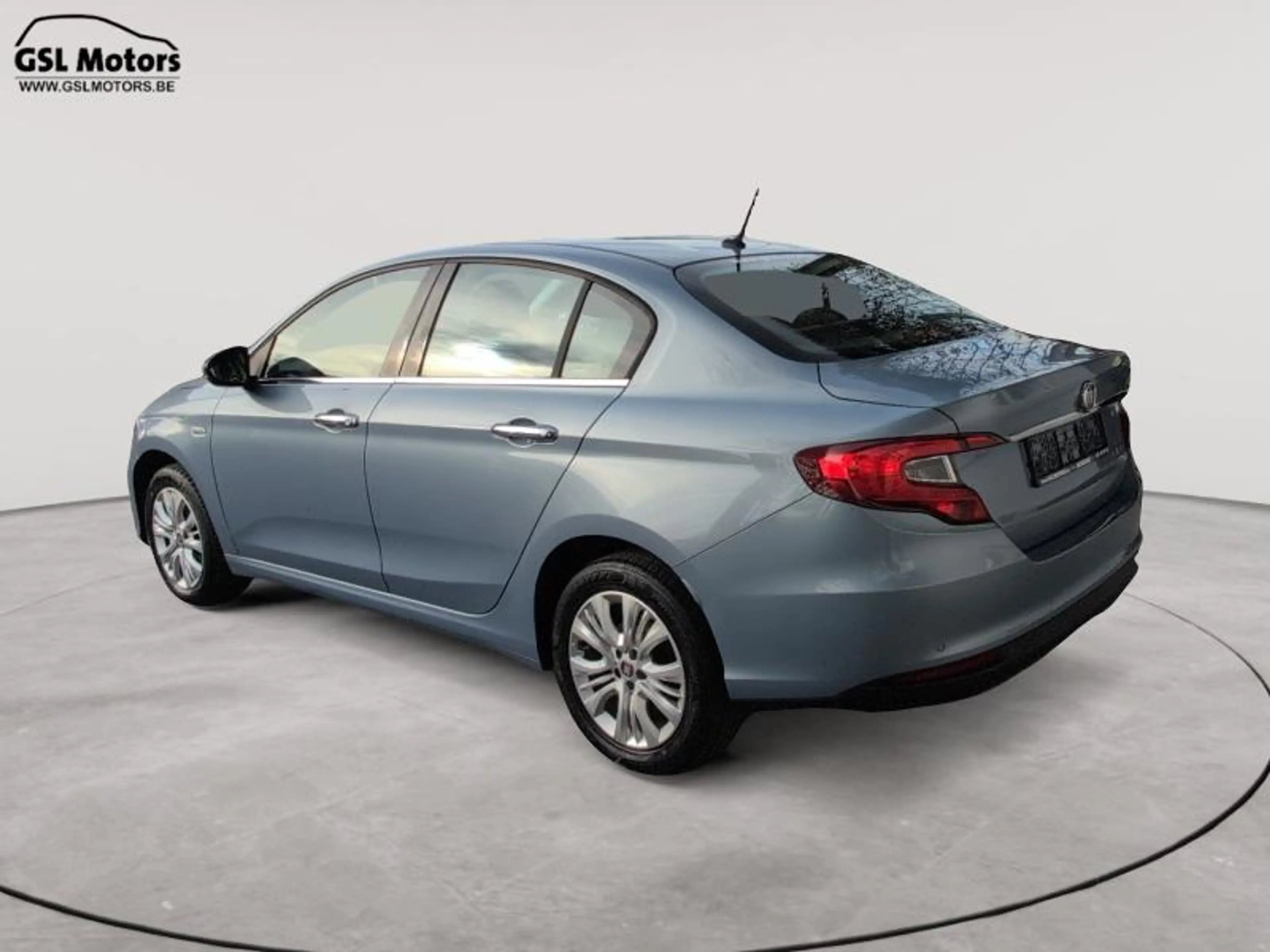 Fiat Tipo Berline 1.3d 95cv Bleu 07/16 Airco GPS Bluetooth — photo 4
