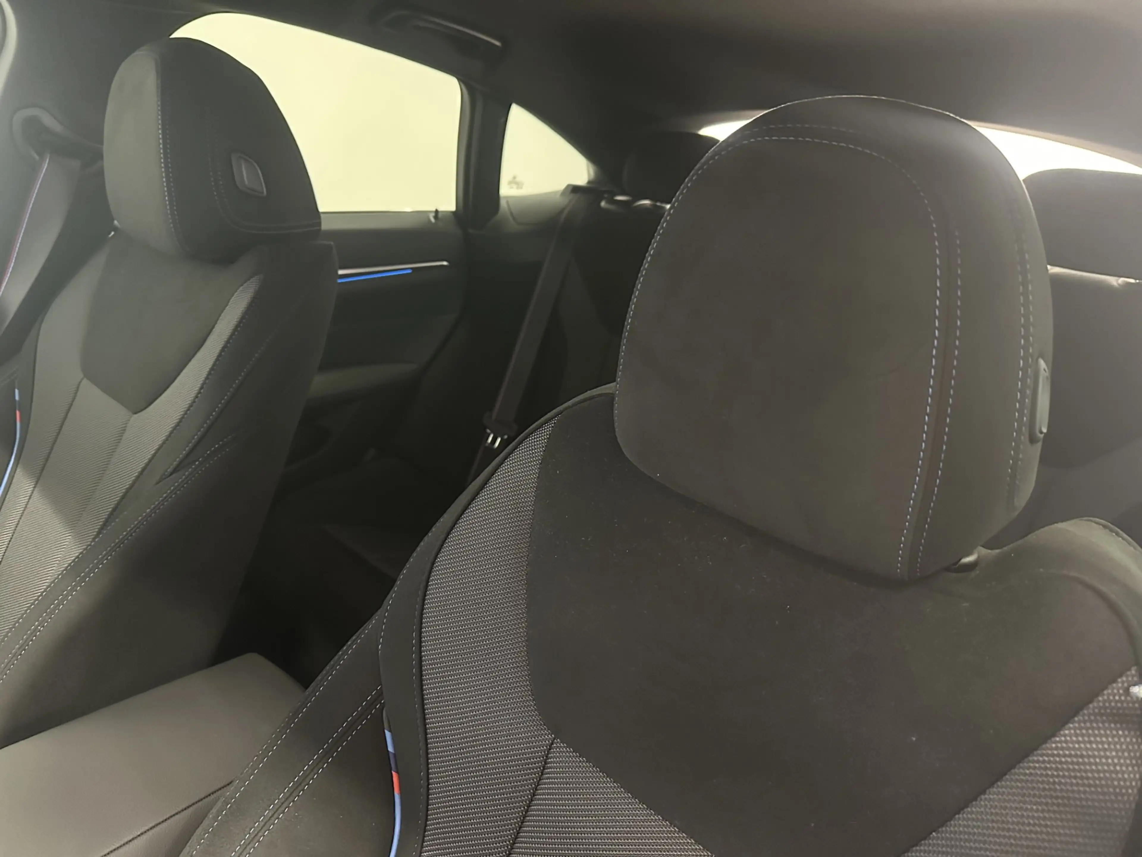 BMW i4 xDrive Gran Coupe — photo 9
