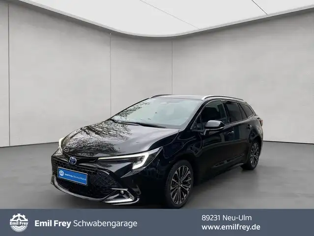 Toyota Corolla 1.8 Hybrid Sports Team Deutschland