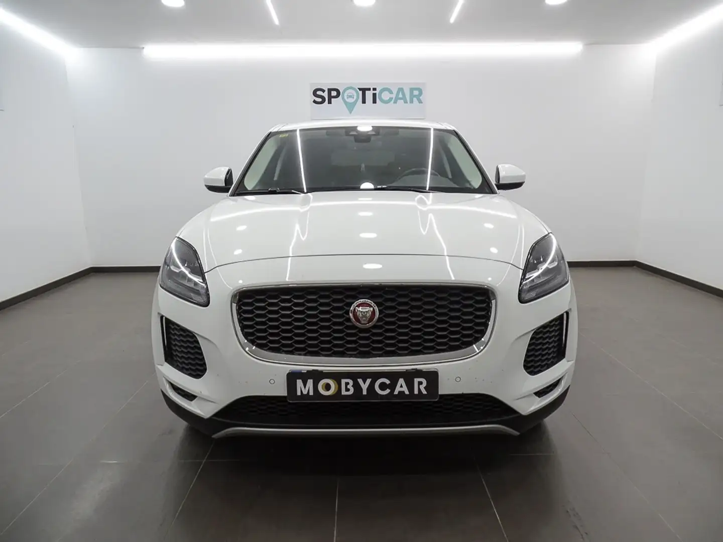 Jaguar E-Pace 2.0D I4 Standard FWD 150 Blanco - 2