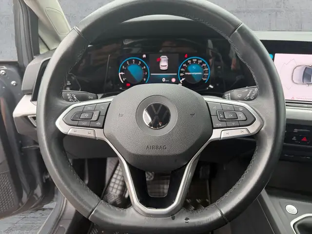 Volkswagen Golf view 10
