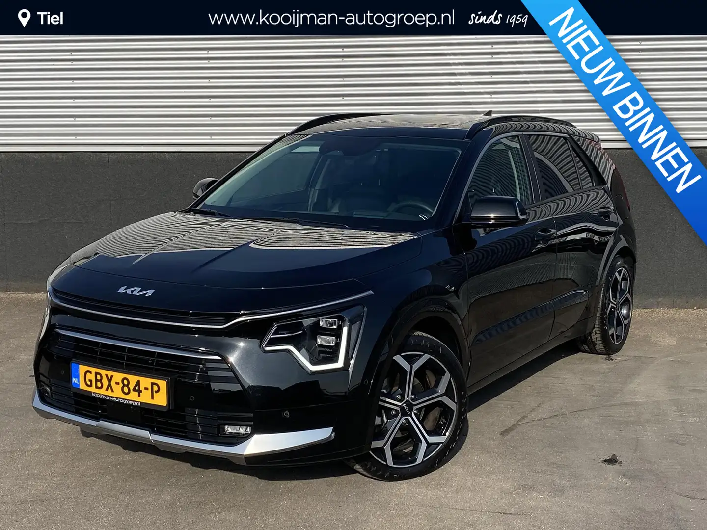 Kia Niro 1.6 GDi Hybrid ExecutiveLine Schuif/-kanteldak, Do Zwart - 1